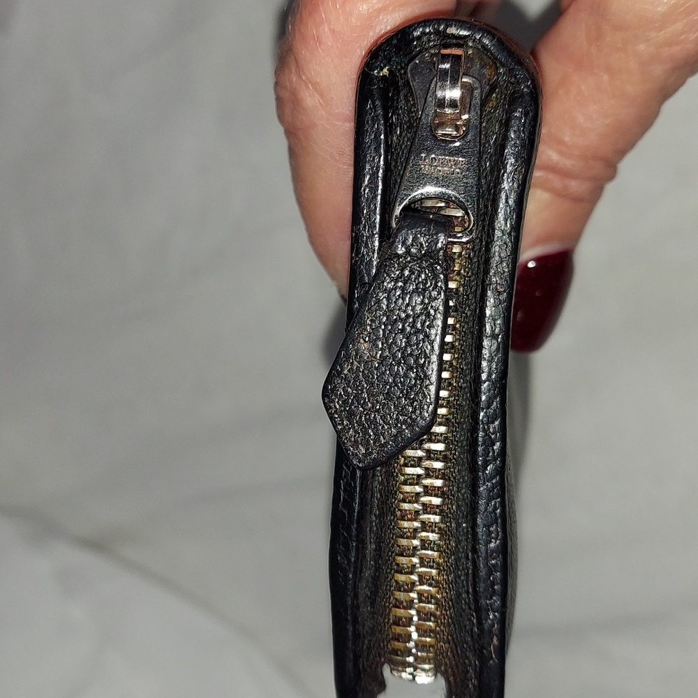 LOEWE Anagram Black Leather Long Zip Around Wallet - Picture 3 of 7